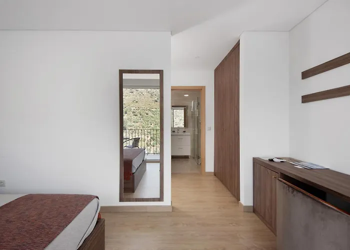 Quinta Da Pedra Caldeira *